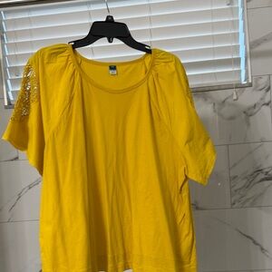 Old Navy Bright Yellow Short Sleeve Top